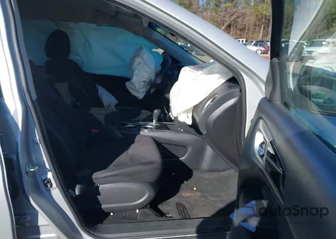 2015 Nissan Pathfinder Platinum/S/Sl/Sv from USA, damaged, VIN 5N1AR2MN6FC637683